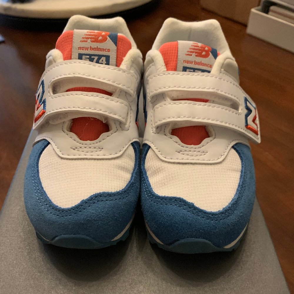 New Balance Kids' 574 V1 Hook and Loop Sneaker